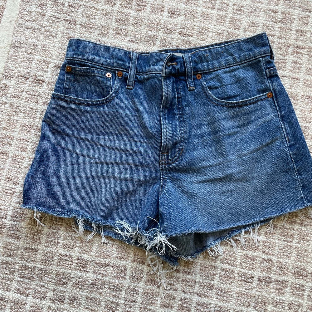 Madewell Perfect Jean Short Distressed Hem